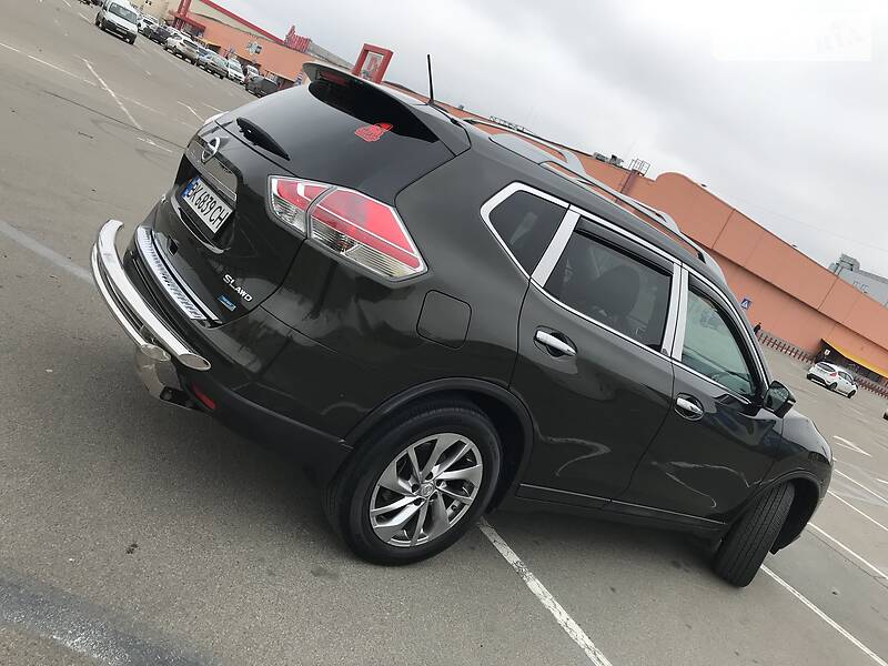 Позашляховик / Кросовер Nissan Rogue 2014 в Києві