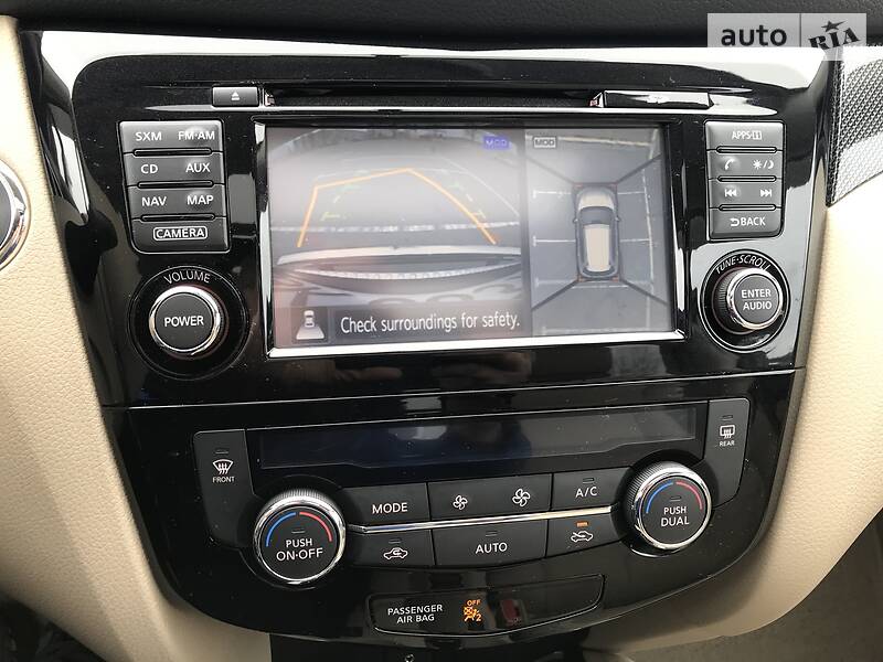 Позашляховик / Кросовер Nissan Rogue 2014 в Києві