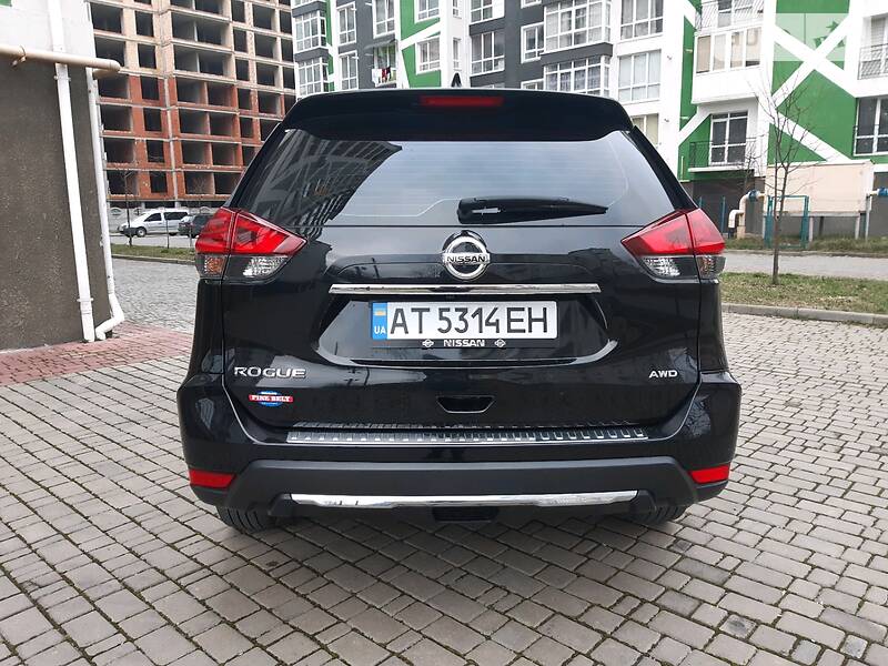 Позашляховик / Кросовер Nissan Rogue 2016 в Івано-Франківську