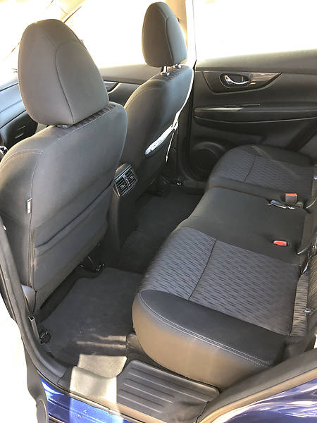 Позашляховик / Кросовер Nissan Rogue 2018 в Львові