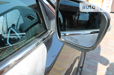 Позашляховик / Кросовер Nissan Rogue 2015 в 