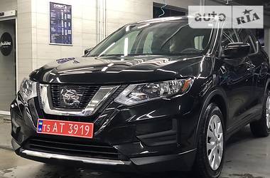 Позашляховик / Кросовер Nissan Rogue 2017 в 