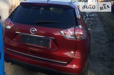 Внедорожник / Кроссовер Nissan Rogue 2014 в Киеве