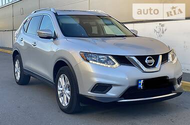 Позашляховик / Кросовер Nissan Rogue 2014 в 