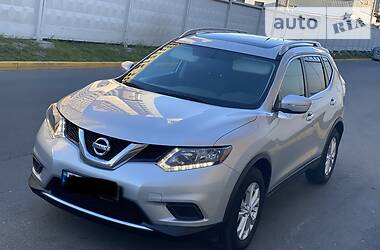 Позашляховик / Кросовер Nissan Rogue 2014 в 