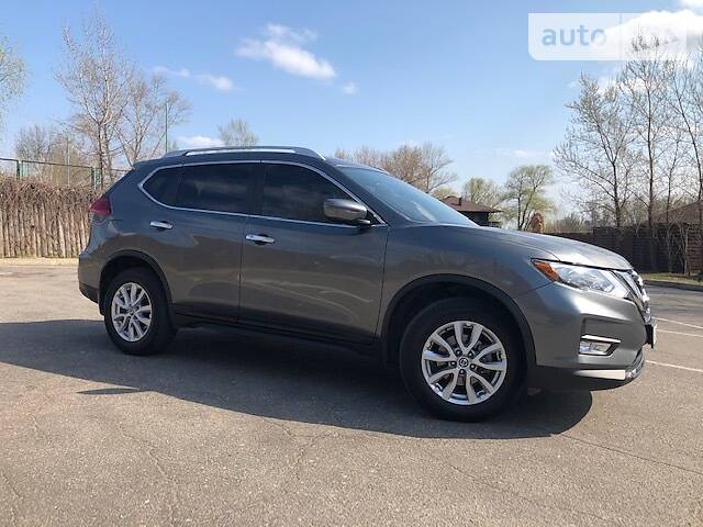 Позашляховик / Кросовер Nissan Rogue 2017 в Дніпрі