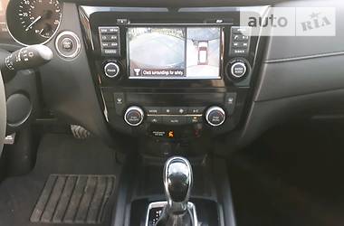 Позашляховик / Кросовер Nissan Rogue 2017 в 