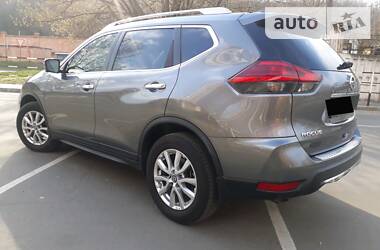 Позашляховик / Кросовер Nissan Rogue 2017 в 