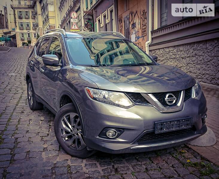 Позашляховик / Кросовер Nissan Rogue 2015 в 