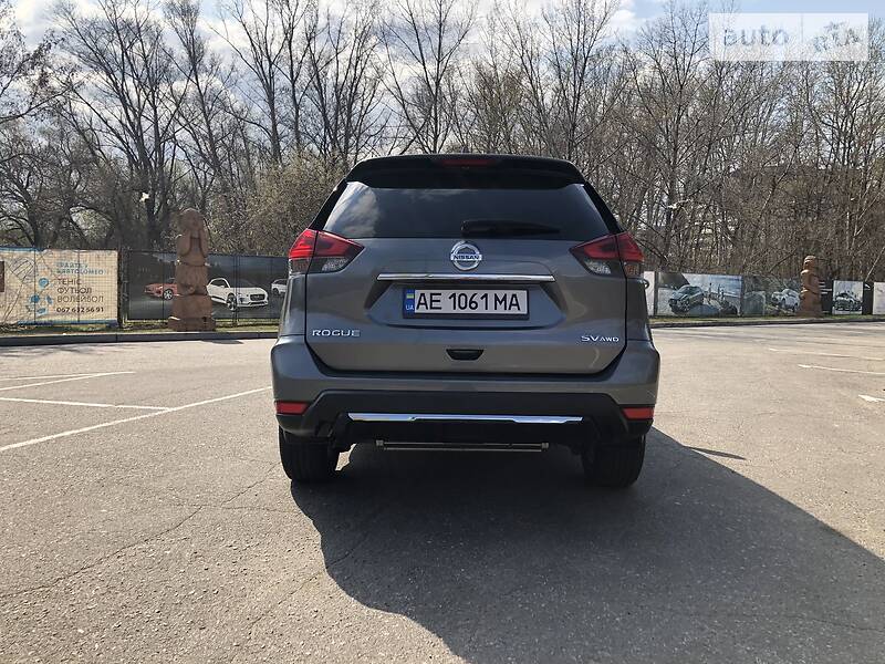 Позашляховик / Кросовер Nissan Rogue 2017 в Дніпрі