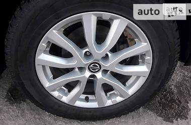 Позашляховик / Кросовер Nissan Rogue 2017 в 