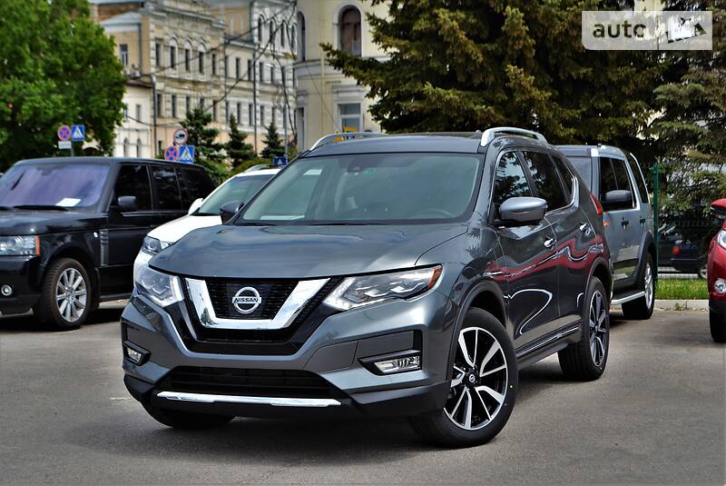 Позашляховик / Кросовер Nissan Rogue 2017 в Харкові