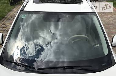 Позашляховик / Кросовер Nissan Rogue 2015 в 