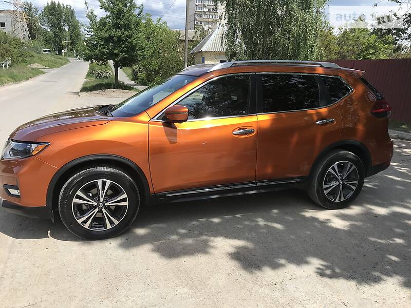 Позашляховик / Кросовер Nissan Rogue 2017 в Києві фото 3 Позашляховик / Кросовер Nissan Rogue 2017 в Києві