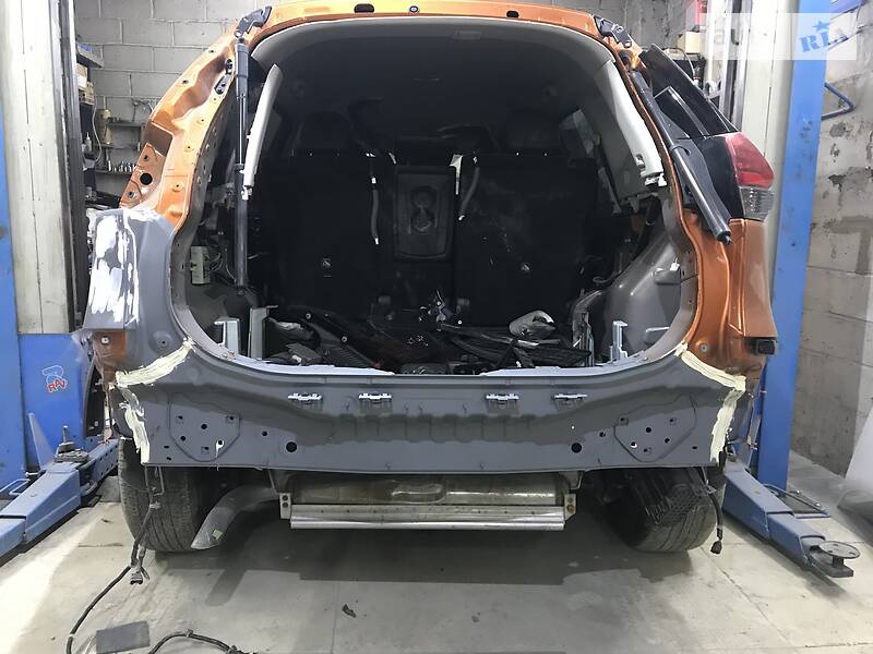 Позашляховик / Кросовер Nissan Rogue 2017 в Києві фото 40 Позашляховик / Кросовер Nissan Rogue 2017 в Києві