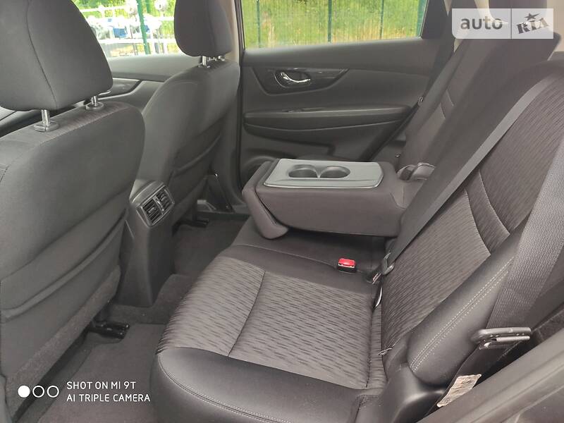 Позашляховик / Кросовер Nissan Rogue 2016 в Харкові