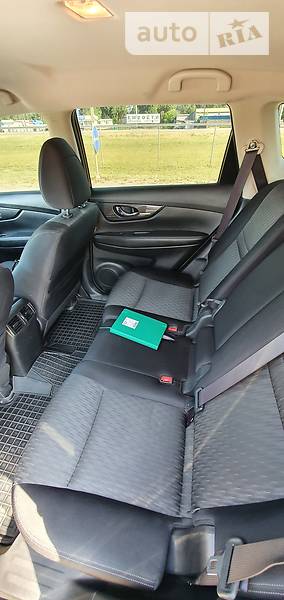 Позашляховик / Кросовер Nissan Rogue 2016 в Дніпрі