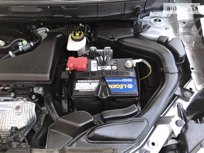 Позашляховик / Кросовер Nissan Rogue 2015 в Луцьку