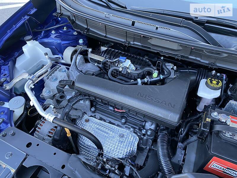 Позашляховик / Кросовер Nissan Rogue 2018 в Києві