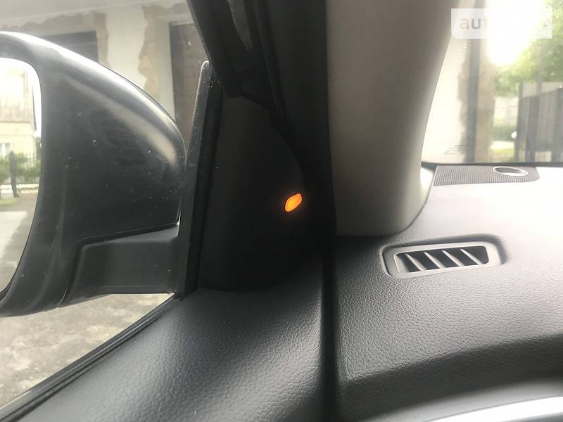 Позашляховик / Кросовер Nissan Rogue 2016 в Києві