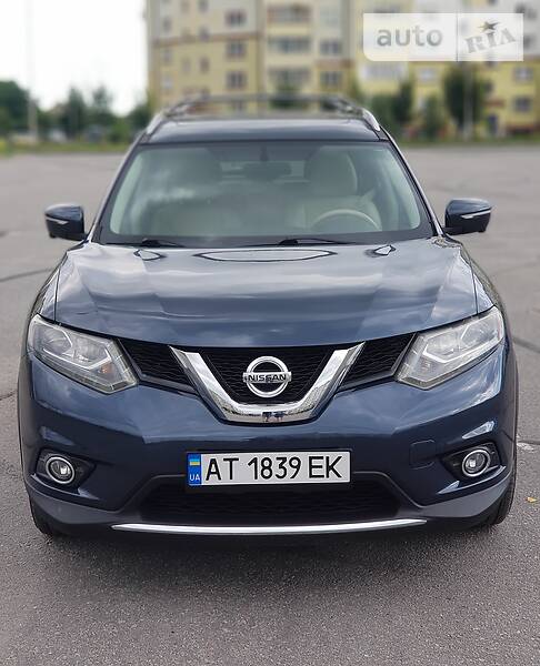 Внедорожник / Кроссовер Nissan Rogue 2014 в Ивано-Франковске