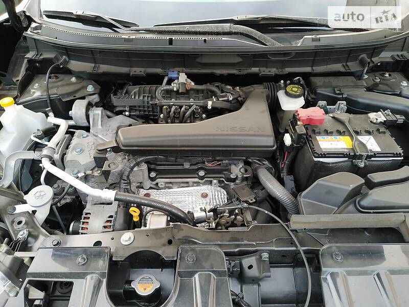 Внедорожник / Кроссовер Nissan Rogue 2016 в Полтаве