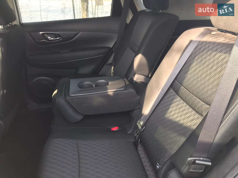 Позашляховик / Кросовер Nissan Rogue 2019 в Одесі