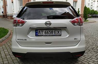 Внедорожник / Кроссовер Nissan Rogue 2015 в Ивано-Франковске