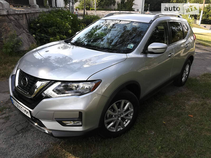 Nissan Rogue SV