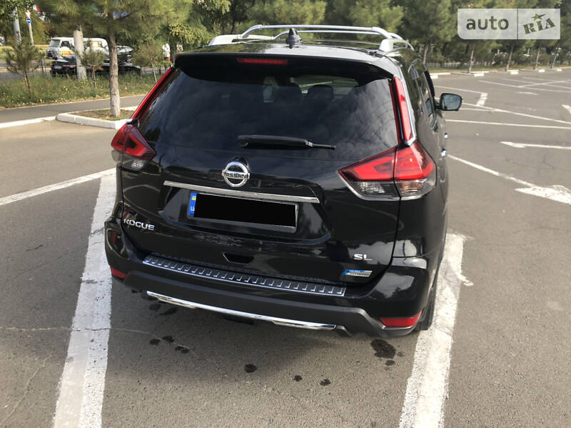 Позашляховик / Кросовер Nissan Rogue 2017 в Одесі