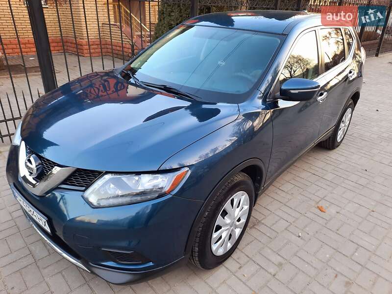 Позашляховик / Кросовер Nissan Rogue 2015 в Хмельницькому