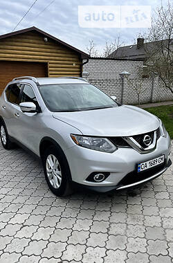 Внедорожник / Кроссовер Nissan Rogue 2016 в Черкассах