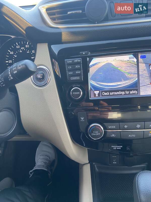 Внедорожник / Кроссовер Nissan Rogue 2016 в Одессе