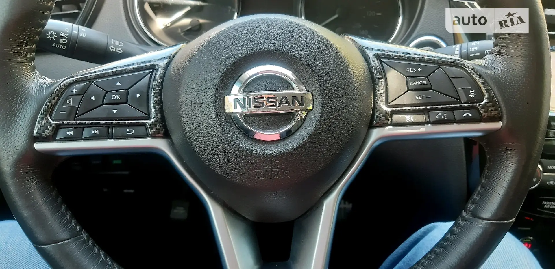 2017 Nissan Rogue - мініатюра 31