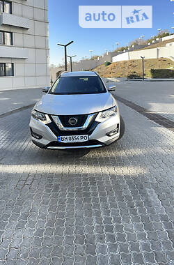 Внедорожник / Кроссовер Nissan Rogue 2018 в Одессе