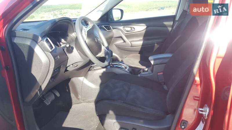 Позашляховик / Кросовер Nissan Rogue 2014 в Бучачі