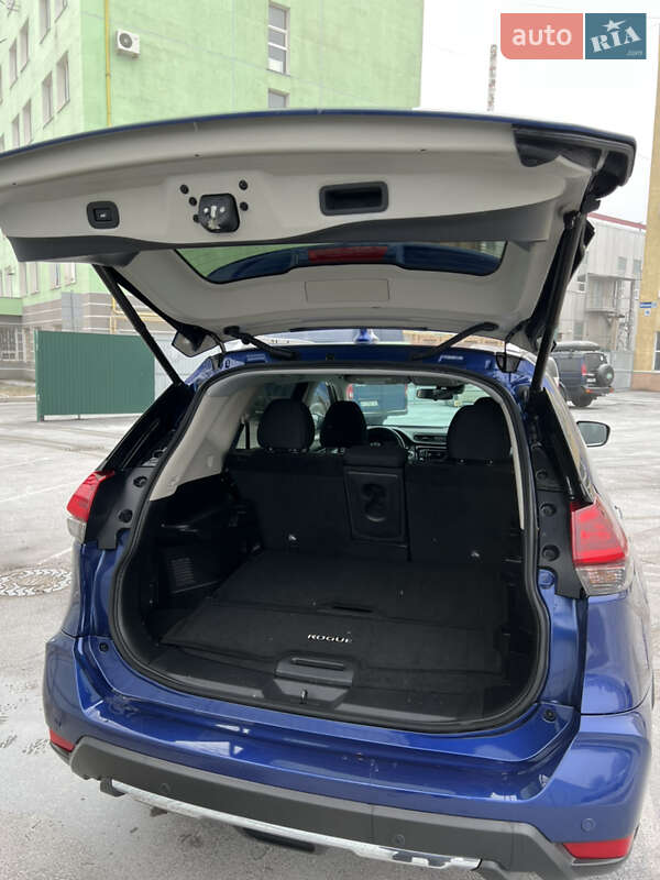 Позашляховик / Кросовер Nissan Rogue 2018 в Білій Церкві