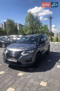 Позашляховик / Кросовер Nissan Rogue 2017 в Дрогобичі