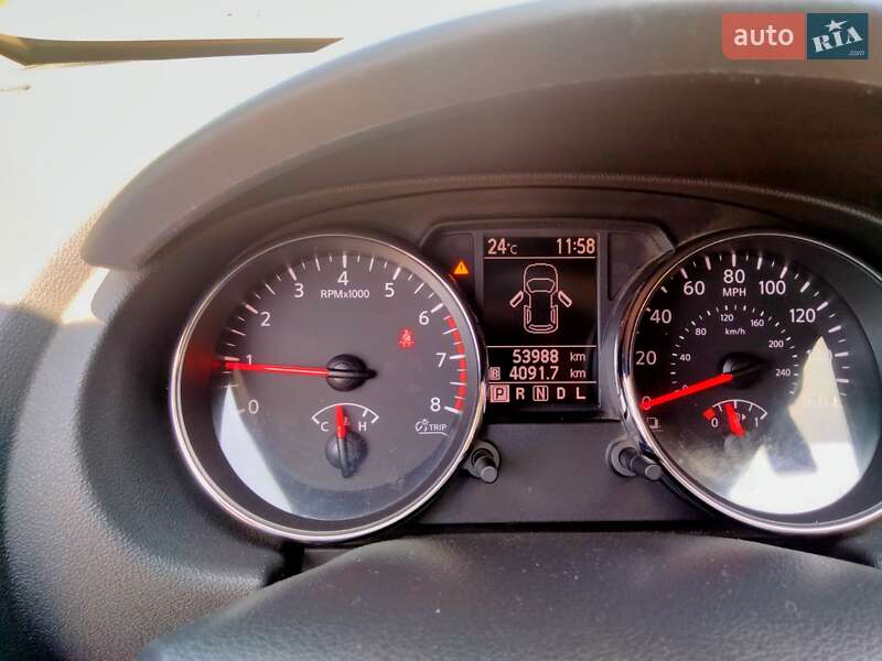 Внедорожник / Кроссовер Nissan Rogue 2012 в Нетешине