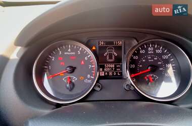 Внедорожник / Кроссовер Nissan Rogue 2012 в Нетешине