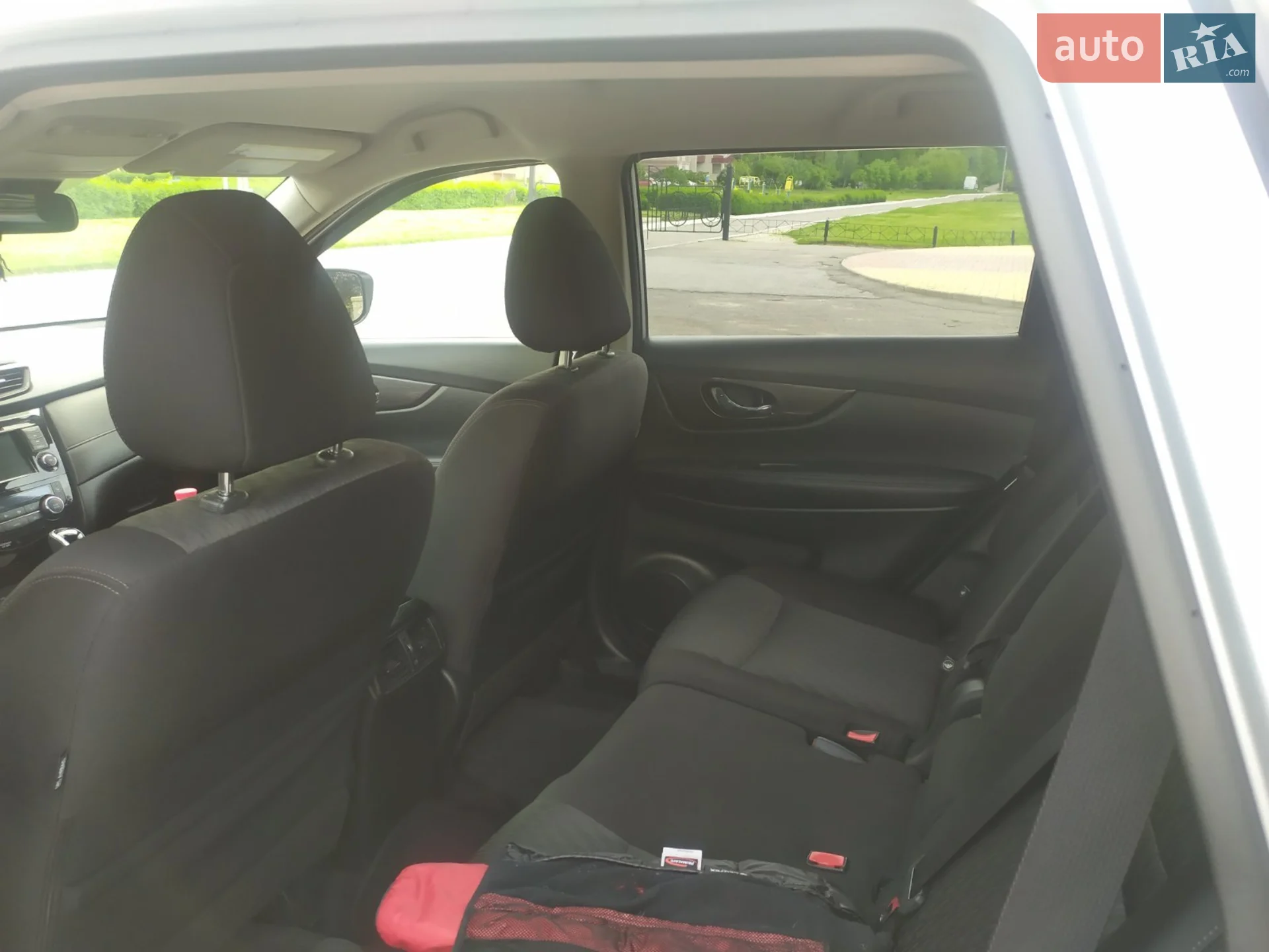 2018 Nissan Rogue - мініатюра 12