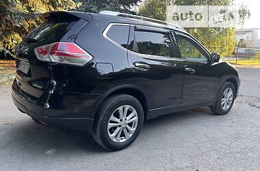 Внедорожник / Кроссовер Nissan Rogue 2016 в 
