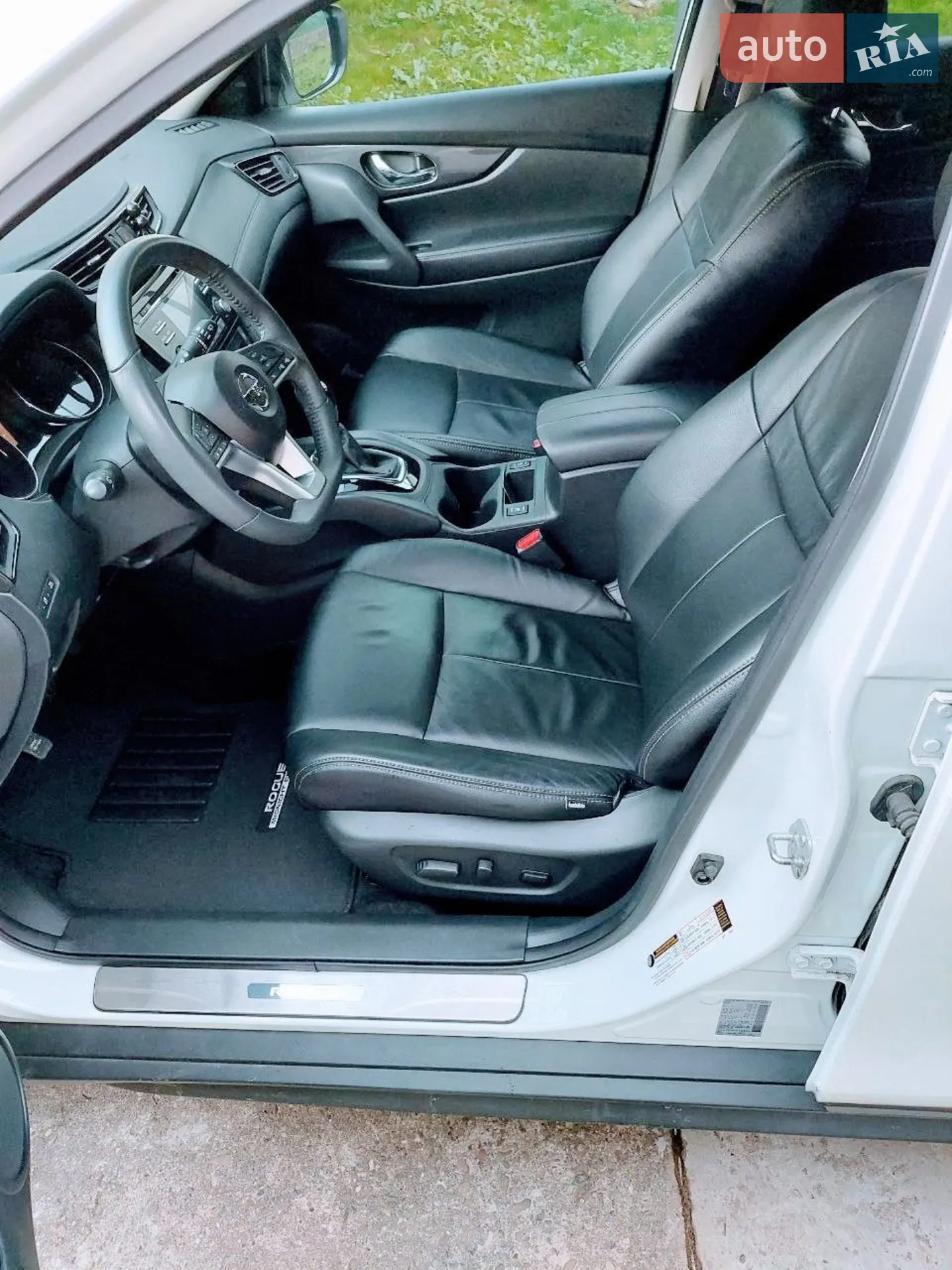 2017 Nissan Rogue - мініатюра 9
