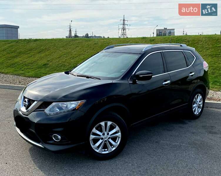 Внедорожник / Кроссовер Nissan Rogue 2014 в Днепре