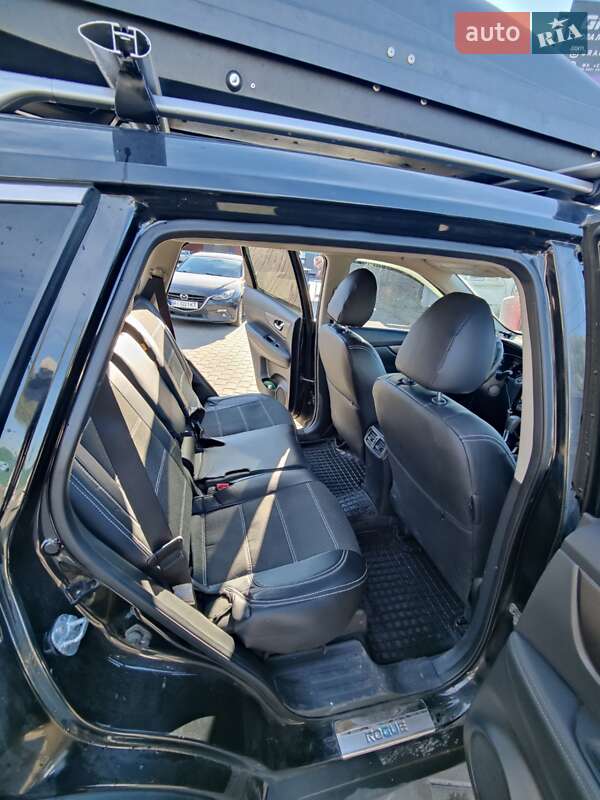 Внедорожник / Кроссовер Nissan Rogue 2016 в Киеве