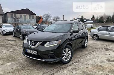 Внедорожник / Кроссовер Nissan Rogue 2015 в Ивано-Франковске