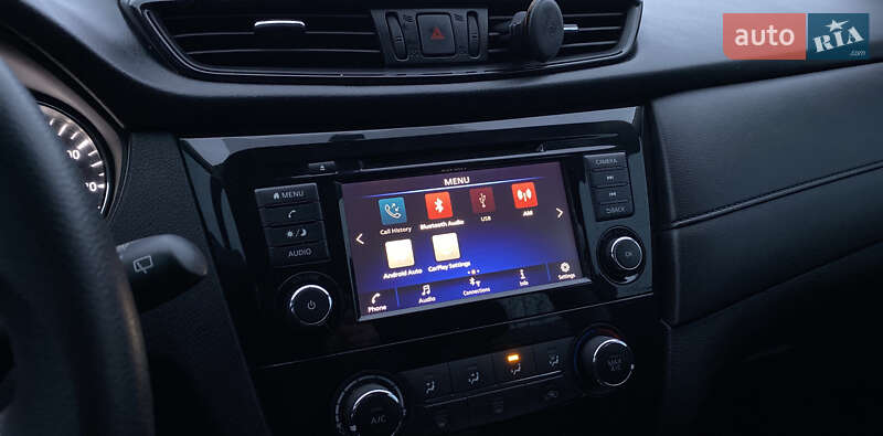 Позашляховик / Кросовер Nissan Rogue 2018 в Вишгороді