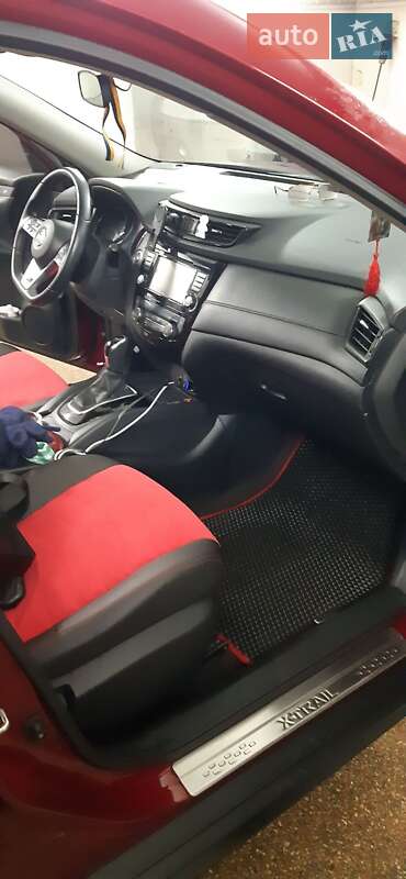 Внедорожник / Кроссовер Nissan Rogue 2019 в Кривом Роге фото 3 Внедорожник / Кроссовер Nissan Rogue 2019 в Кривом Роге