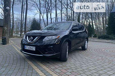 Внедорожник / Кроссовер Nissan Rogue 2015 в 