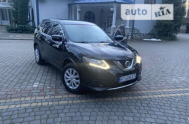 Внедорожник / Кроссовер Nissan Rogue 2015 в 